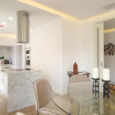 Eduardo Vii Park Great Bright With Ac Elevator * Лісабон